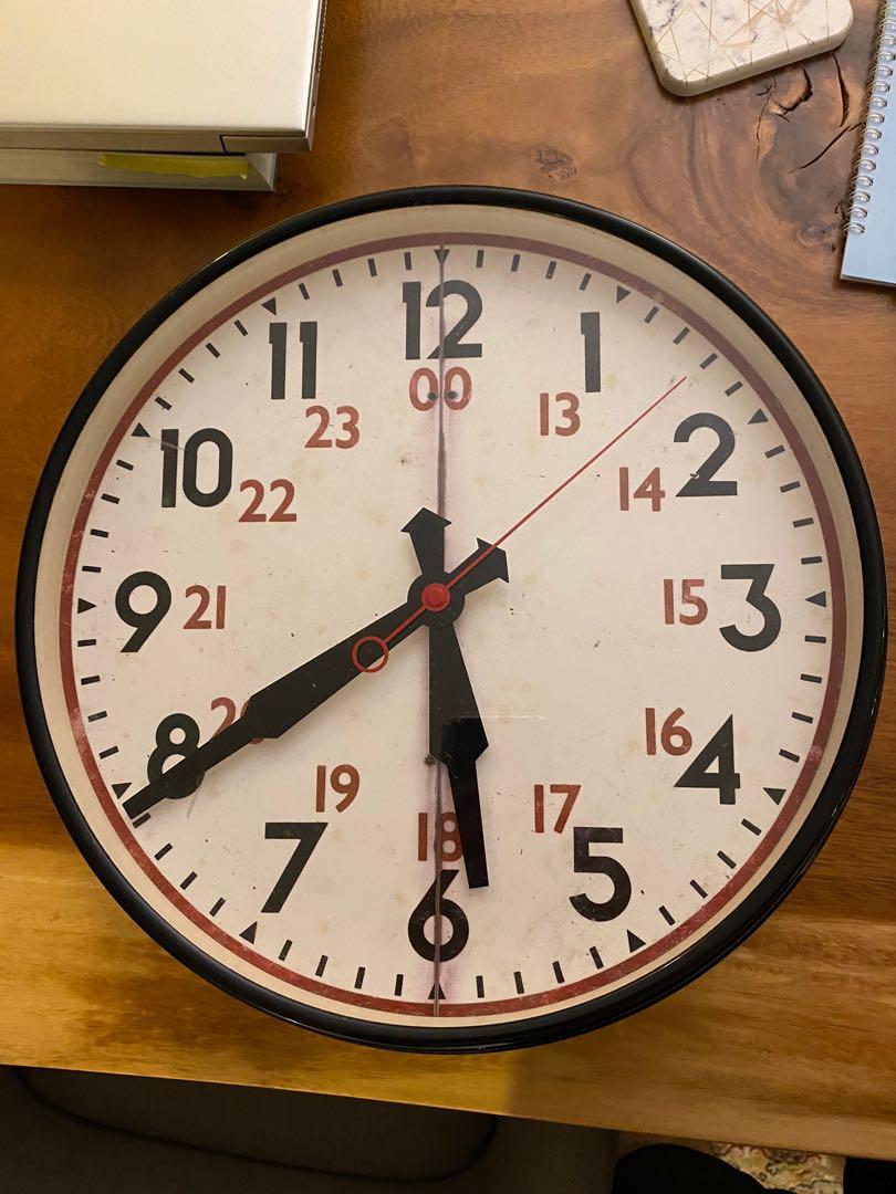 Wood Silent Bright with Topkey-Wall Clock to 30,5 cm