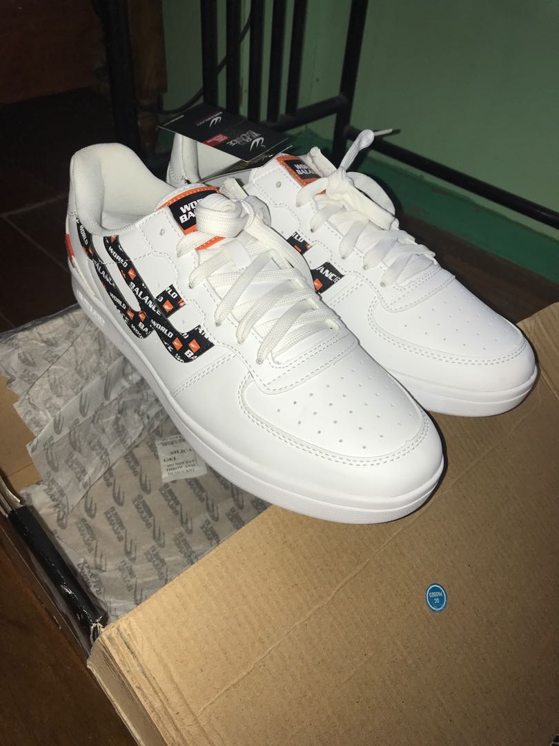 World Balance Freedom Sentry Men s Lifestyle Shoes Men s Fashion Footwear Sneakers on Carousell