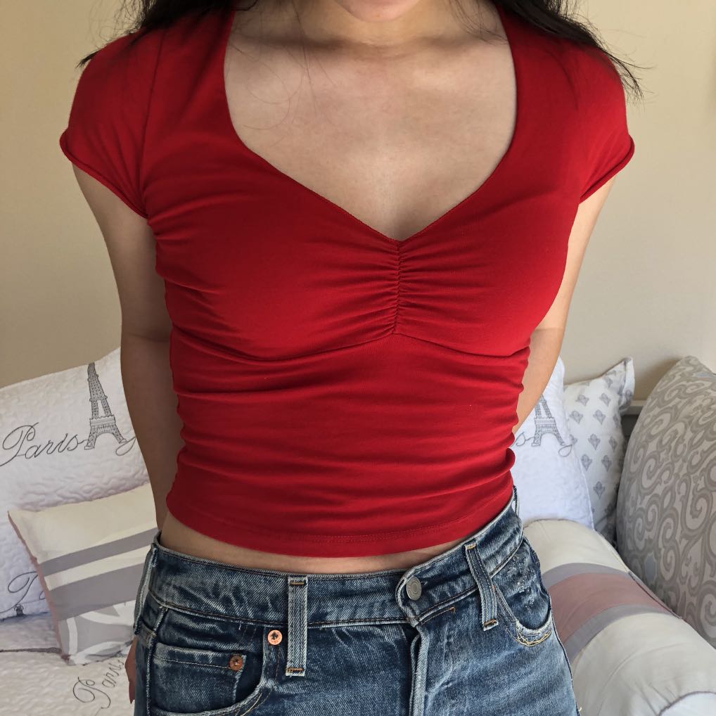 Brandy Melville red Gina v-neck scrunched top, Women's Fashion