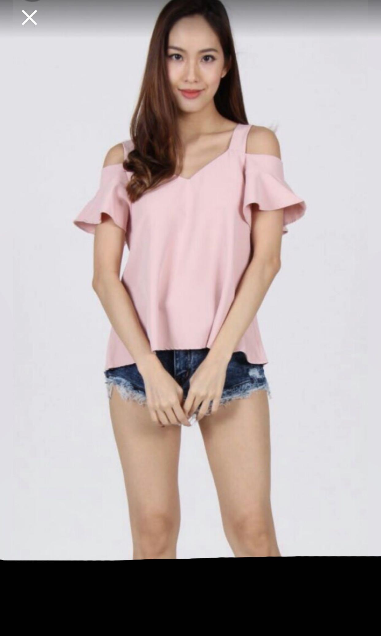 green ruffle sleeve top