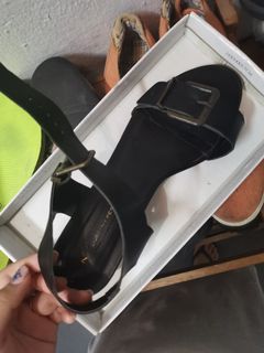 (Category: ) located in . Submitted by iamcel (Listing ID 1058495154, Image 1). Description: .