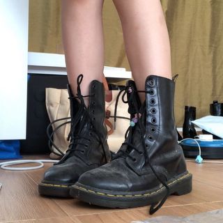 (Category: ) located in . Submitted by seinen (Listing ID 1058390357, Image 1). Description: .