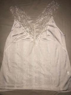 (Category: ) located in . Submitted by avo.preloved (Listing ID 1058498858, Image 1). Description: .