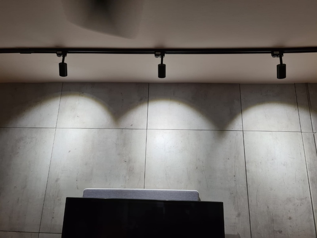 LED Track Light 5W Cool White 4000K, Furniture & Home Living