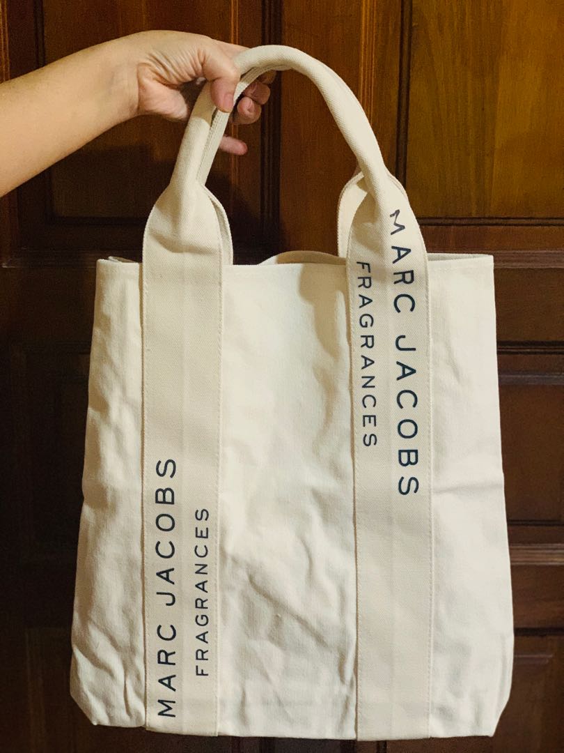Marc jacobs fragrance bag sales