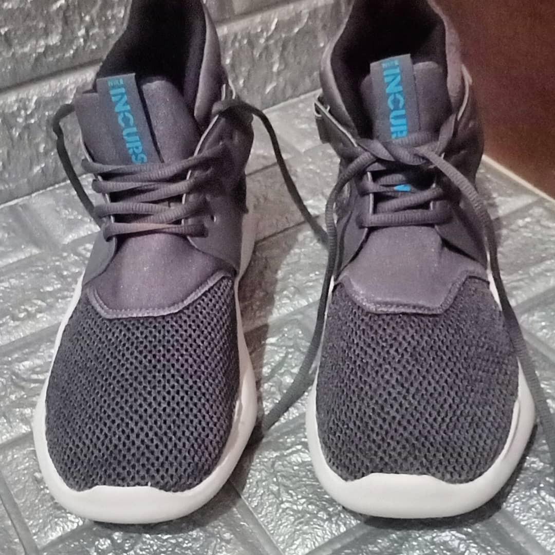 Nike Air incursion Fesyen Pria Sepatu Sneakers di Carousell