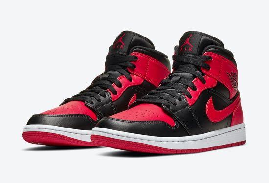 Nike Air Jordan 1 Mid Bred Banned Men s Fashion Footwear Sneakers on Carousell