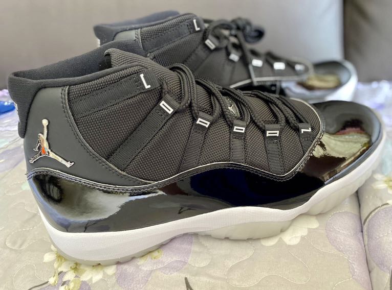 Jordan retro 11 size 2.5 Clearance