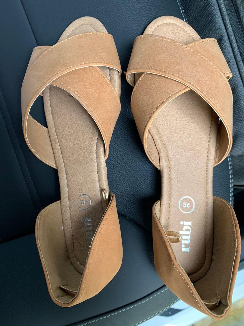 Size sandal rubi on sale