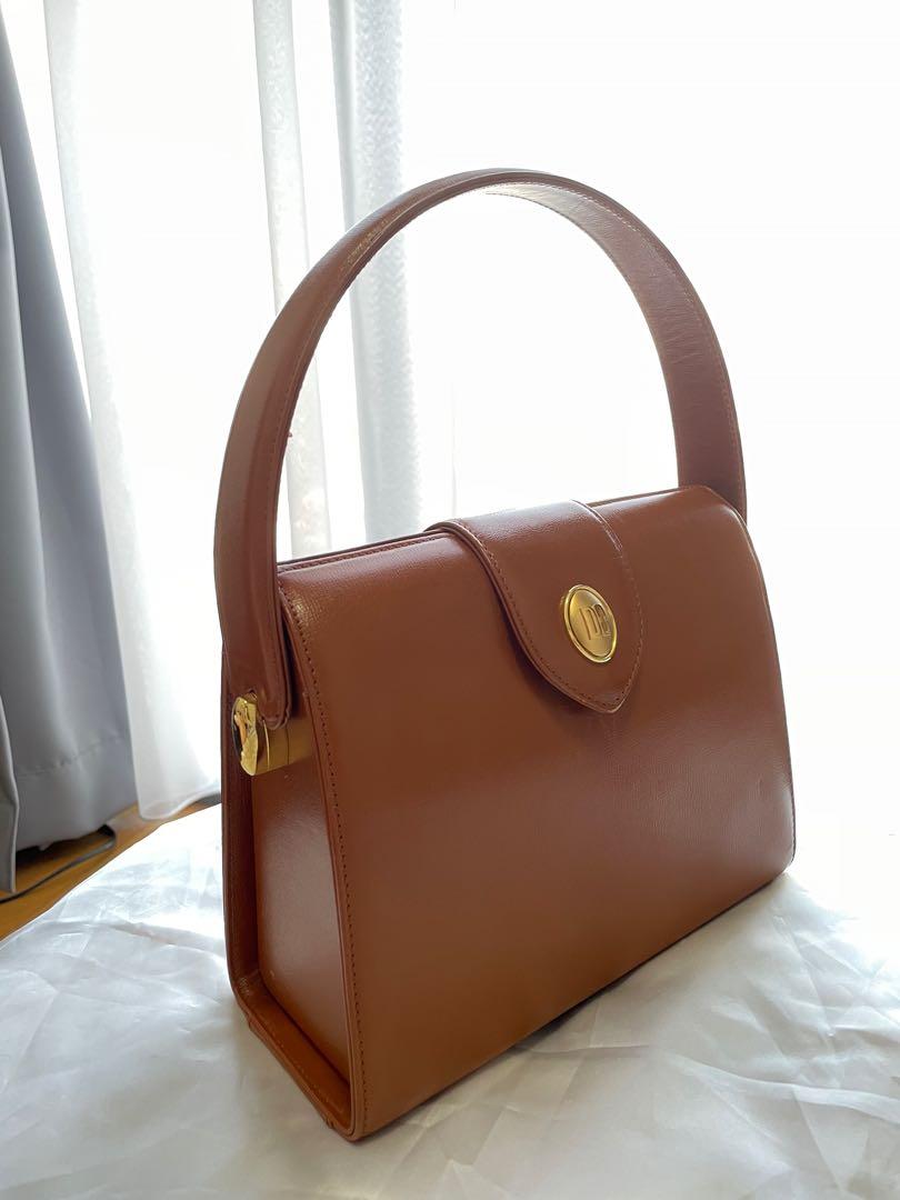 Daks london bag hotsell price