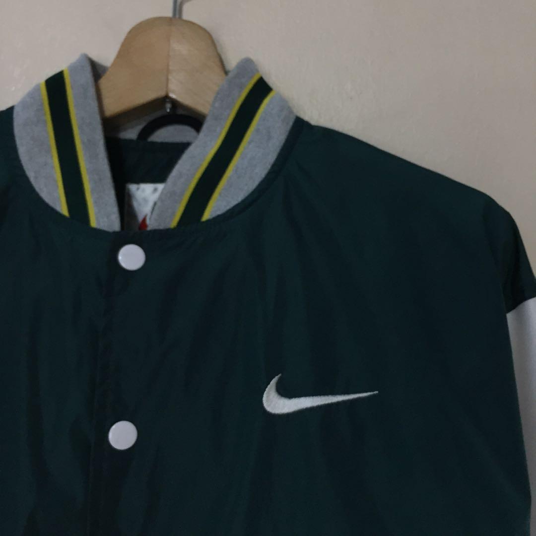 Vintage nike letterman jacket, Men's Fashion, Tops & Sets, Tshirts