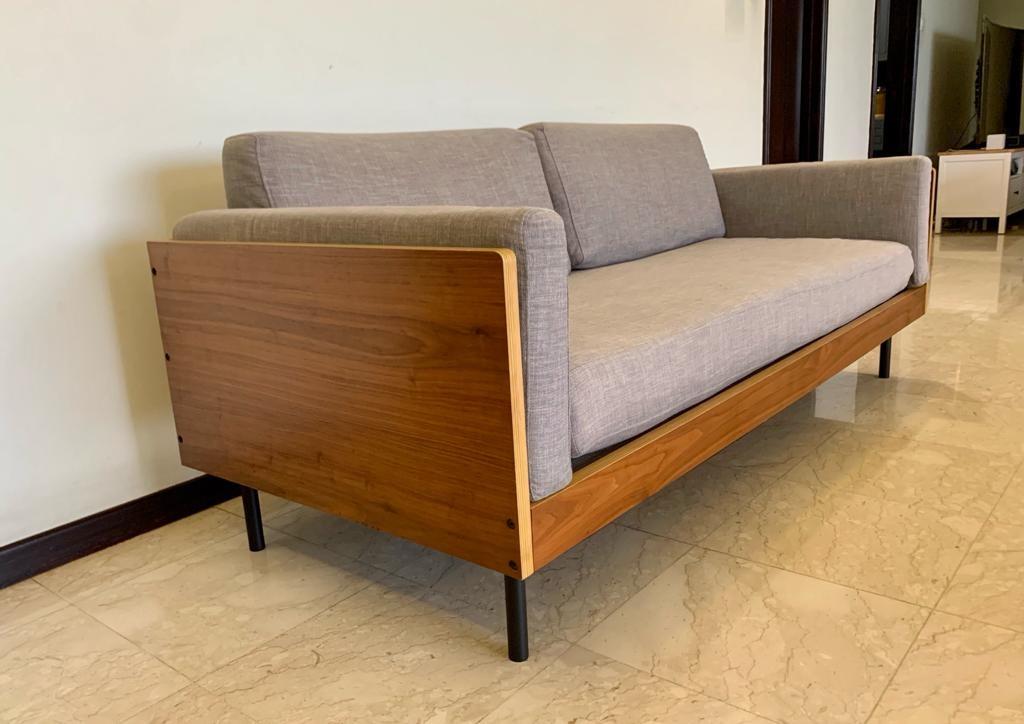 William shop sofa castlery