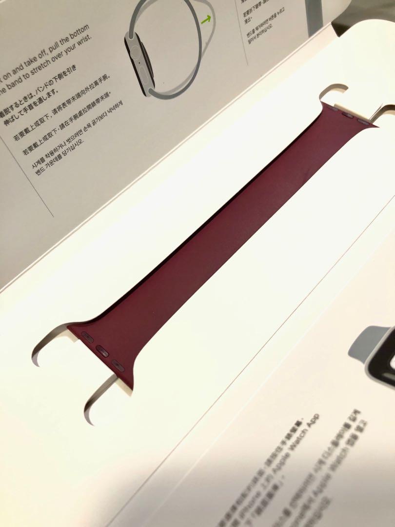 Apple watch plum solo loop best sale