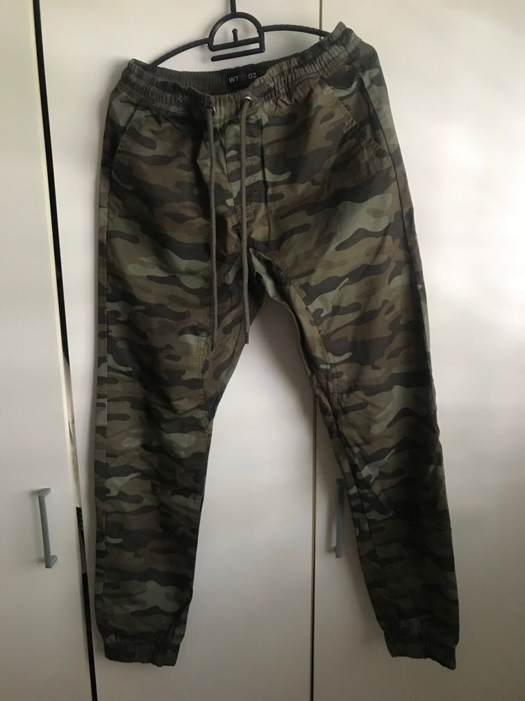 Army capri pants