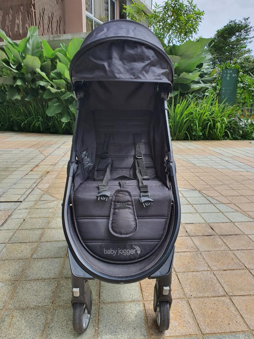 Baby jogger city tour second hand hotsell