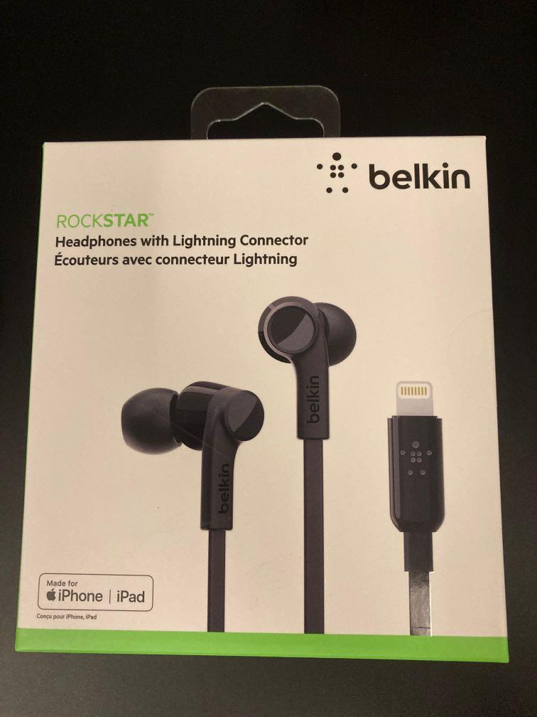 wired earphones with lightning connector