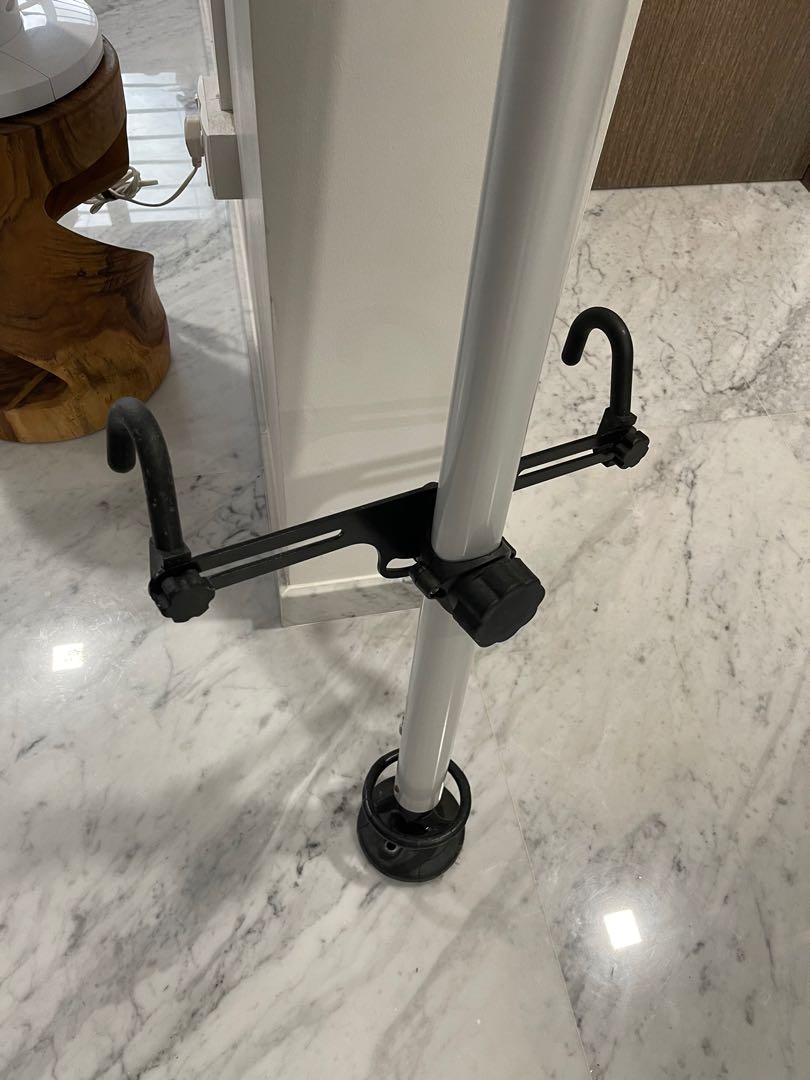 Handy storage floor to ceiling sale bike stand