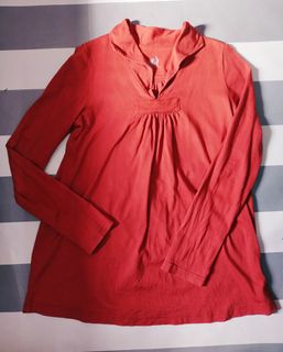 (Category: ) located in . Submitted by fawa.wardrobe (Listing ID 1058549793, Image 1). Description: .