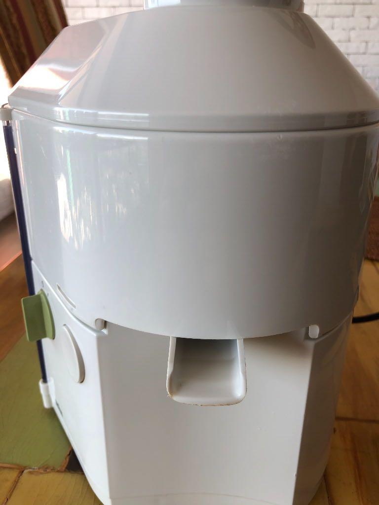 Braun Multipress Automatic Juicer Type 4290, 家庭電器, 廚房電器, 榨汁機及攪拌機