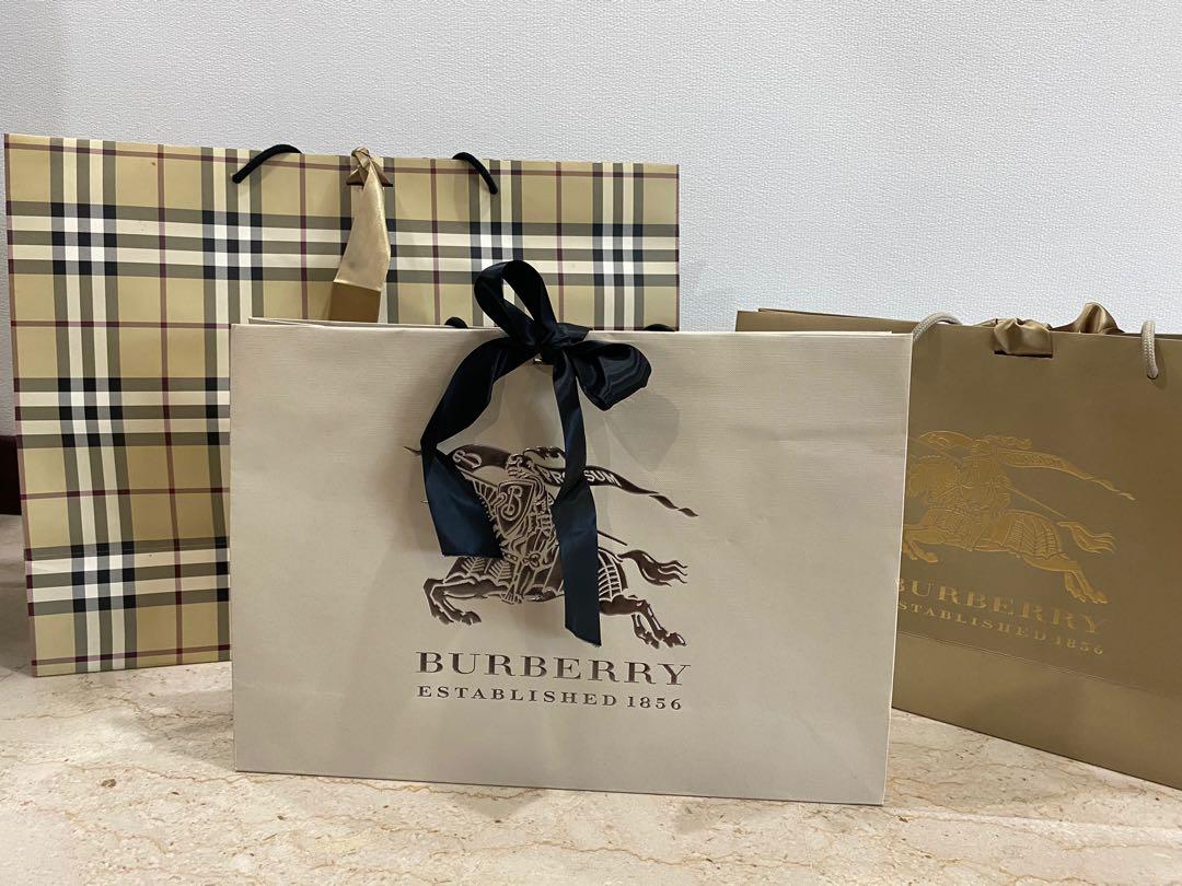 Burberry paper shopping bag online
