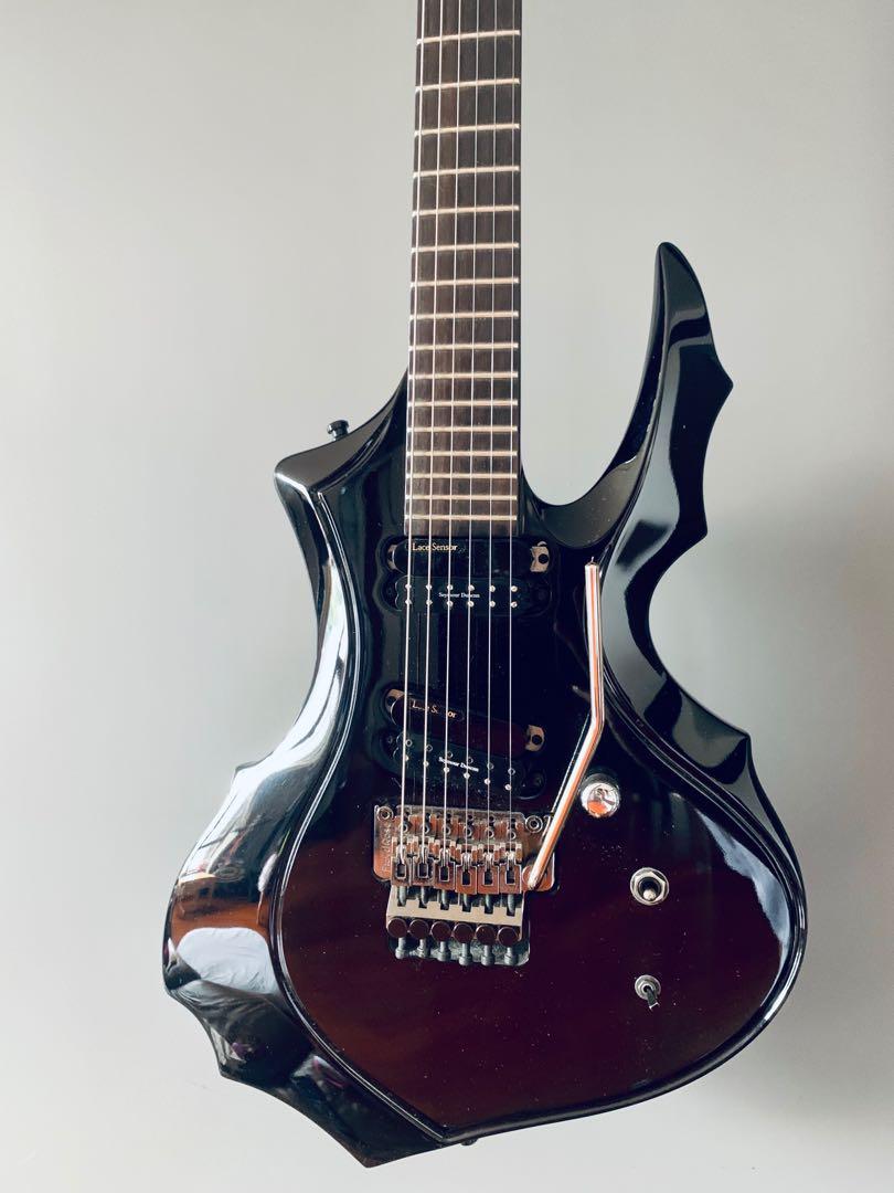 ESP A-I [arc] 艶～en～ the GazettE 葵signature guitar, 興趣及遊戲 