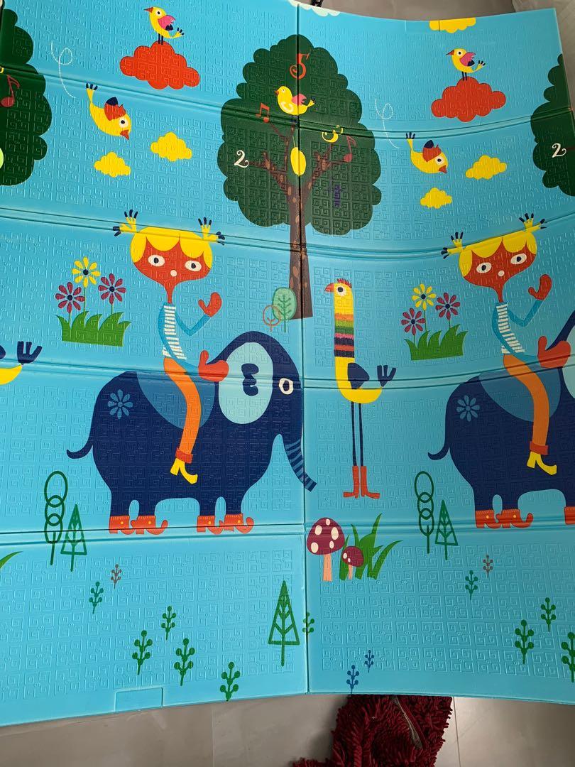Folding baby mat (Category: Bathtub & Bath Accessories) located in Binan City. Submitted by finders_market (Listing ID 1058727226, Image 2). Description: Dimensions: 150x180cm Mop: bpi/gcash Delivery via lalamove Delivery fee c/o buyer.