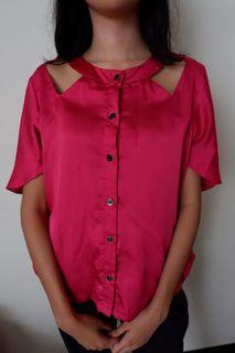 Gaudi fuschia top