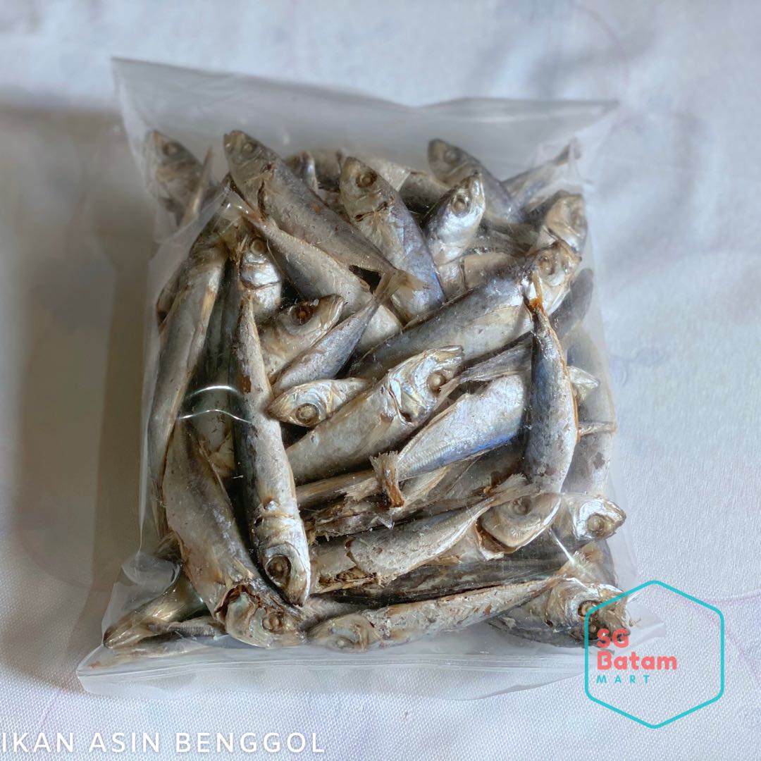 Variety Of Ikan Asin Ikan Kering Sotong Kering Dried Fish Dried Squid Ebi Benggol Kurau Krisi Kembong Tamban Sepat Bilis