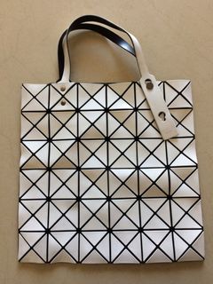 （分類：）位於 。 由 alsonon 提交（商品編號 1058530682，圖片 1）。簡介： 。