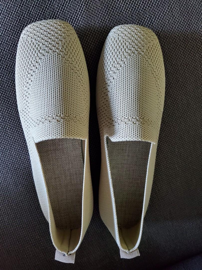 flyknit slip on shoes