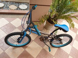 (Category: ) located in . Submitted by mks10001 (Listing ID 1058693496, Image 1). Description: .
