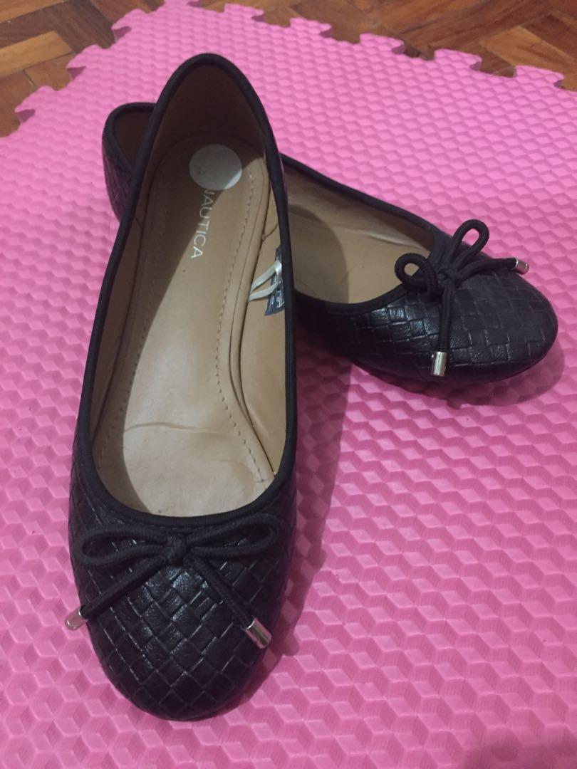 Nautica Ladies flat shoes black, Women's Fashion, Footwear, Flats ...
