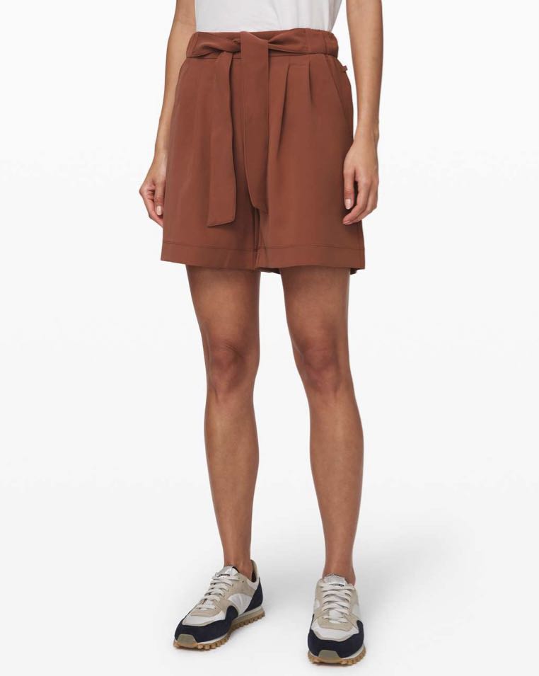 Lululemon 2025 noir short