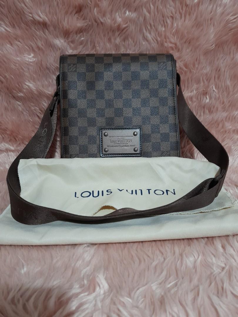 Louis Vuitton LV Brooklyn Damier GM Messenger Bag