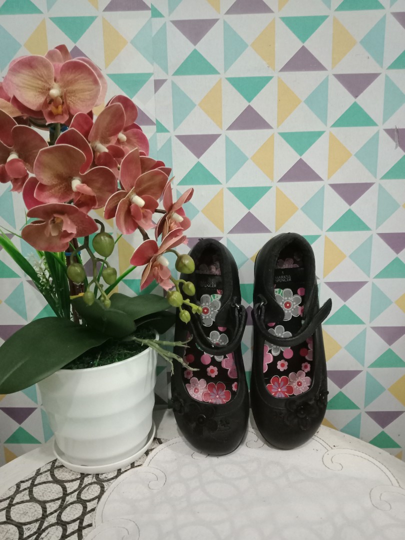marks and spencer girls shoes