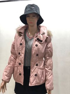 (Category: ) located in . Submitted by cbgapparel (Listing ID 1058599468, Image 1). Description: .
