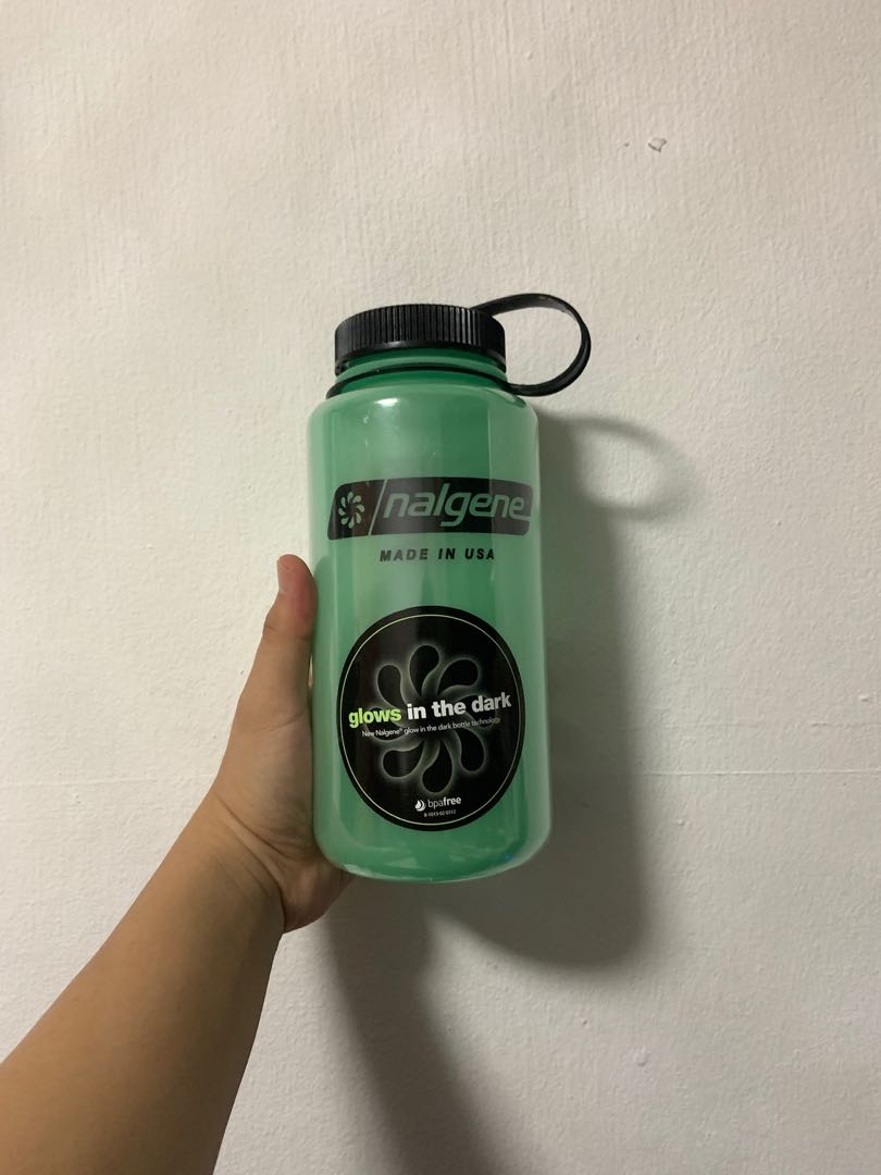 Nalgene Glow in the Dark water bottle, Everything Else on Carousell
