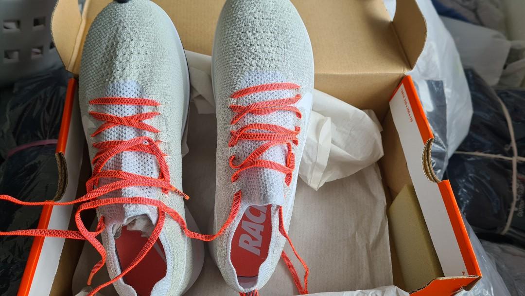 US 8 Nike Zoom Fly Flyknit Women's, Women's Fashion, Footwear, Sneakers on  Carousell
