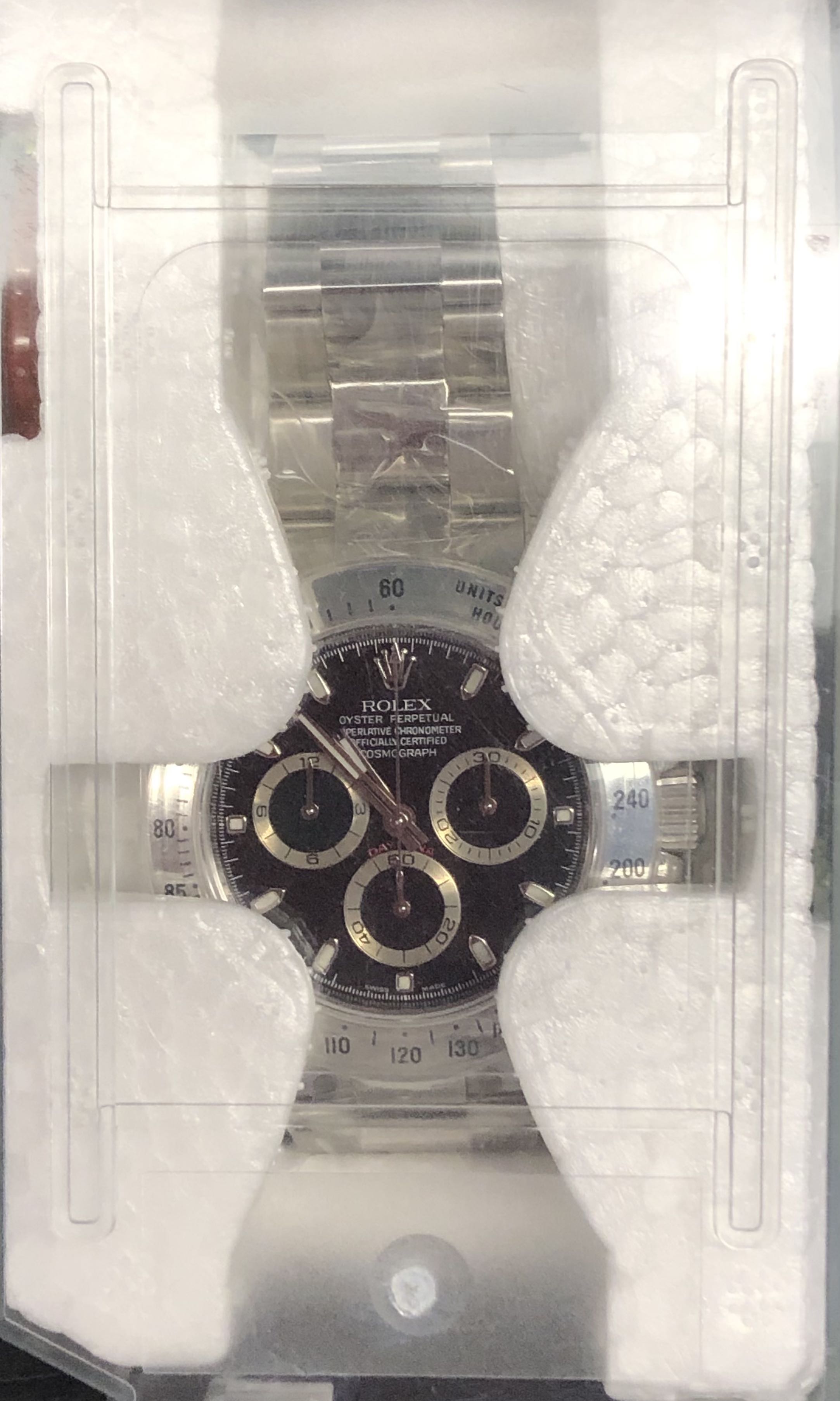 NOS] Rolex Daytona 116520, Luxury, Watches on Carousell