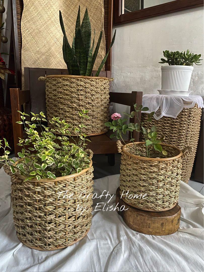 PLANTERS BASKET (Category: Laundry Baskets) located in Marikina City. Submitted by thecraftyhomebyelisha (Listing ID 1058658158, Image 3). Description: ALESSANDRA BASKET ❤️ Bestseller 😊 Upper diameter x height Small: 10x9 Medium: 12x11 Large: 15x13 .