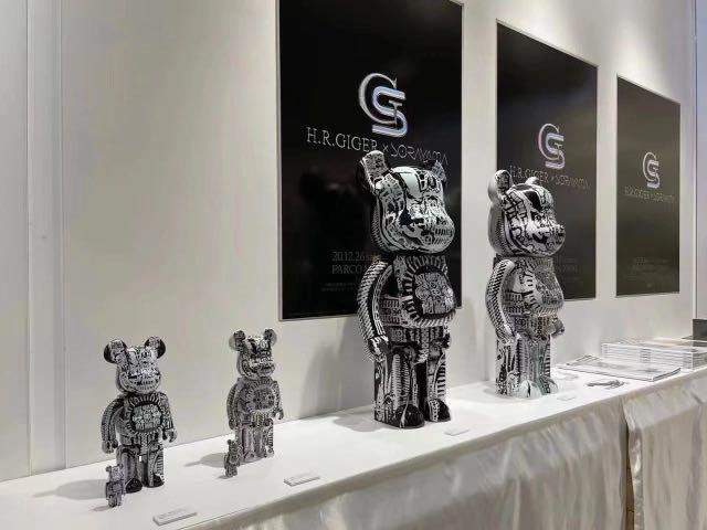 2BOX】H.R.GIGER × BE@RBRICK BE@RBRICK H.R.GIGER 100％ & 400 