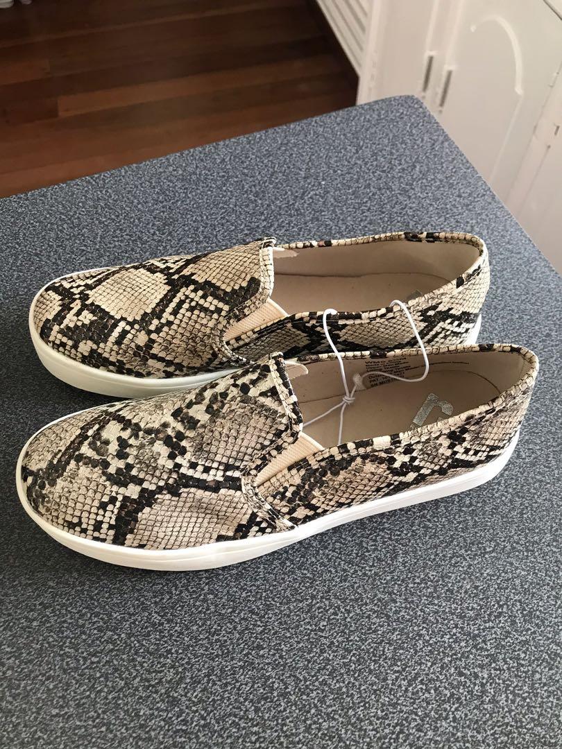 Report snakeskin shoes clearance