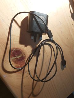 （分類：）位於 。 由 avbwu447 提交（商品編號 1058684511，圖片 1）。簡介： 。