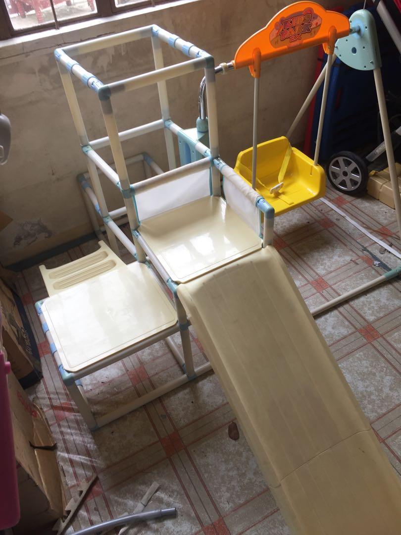 Slide n swing (Category: Infant Playtime) located in Cavite. Submitted by dimple082 (Listing ID 1058618548, Image 2). Description: In good condition .