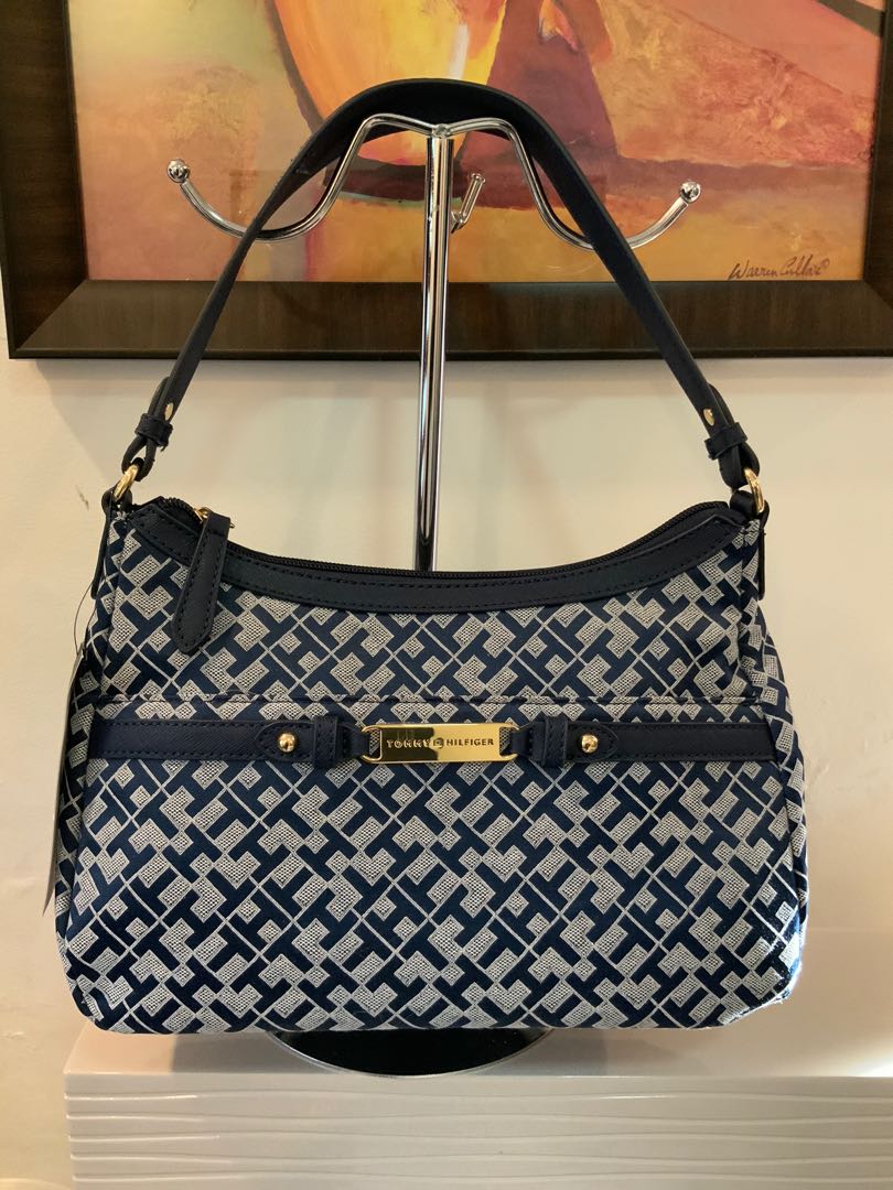 tommy hilfiger hobo bag