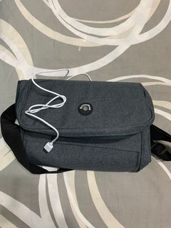 （分類：）位於 。 由 antonylamlam 提交（商品編號 1058634659，圖片 1）。簡介： 。