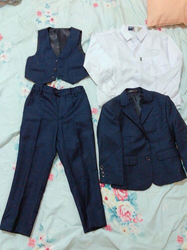 Weiqihan Formal Set for Boys 4-5 years (Category: Babies & Kids Fashion) located in Quezon City. Submitted by jt0404 (Listing ID 1058649565, Image 1). Description: Used only once for a wedding Excellent condition! Bought for 1699.