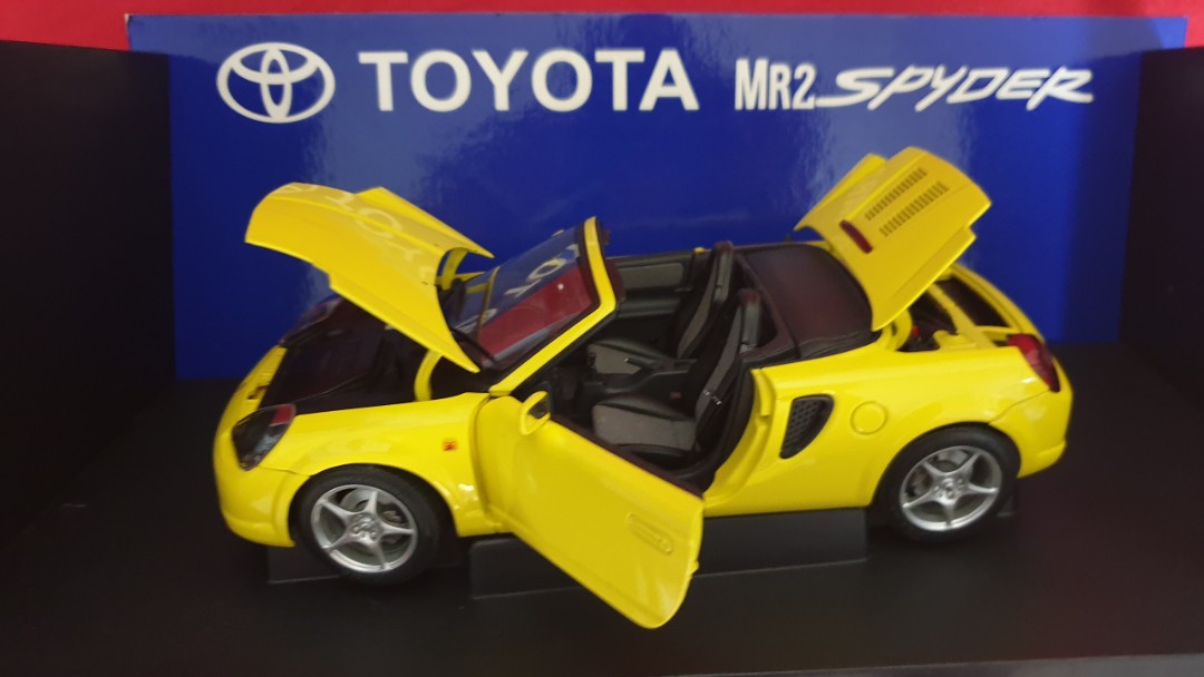 1:18 Autoart Toyota MR2 Spyder, Hobbies & Toys, Toys & Games