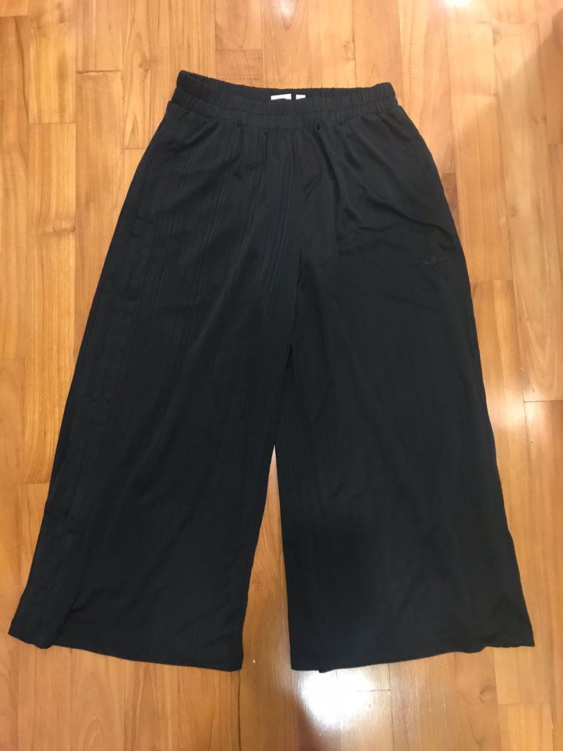 Adidas culotte pants Size UK10 Women s Fashion Bottoms Other Bottoms on Carousell
