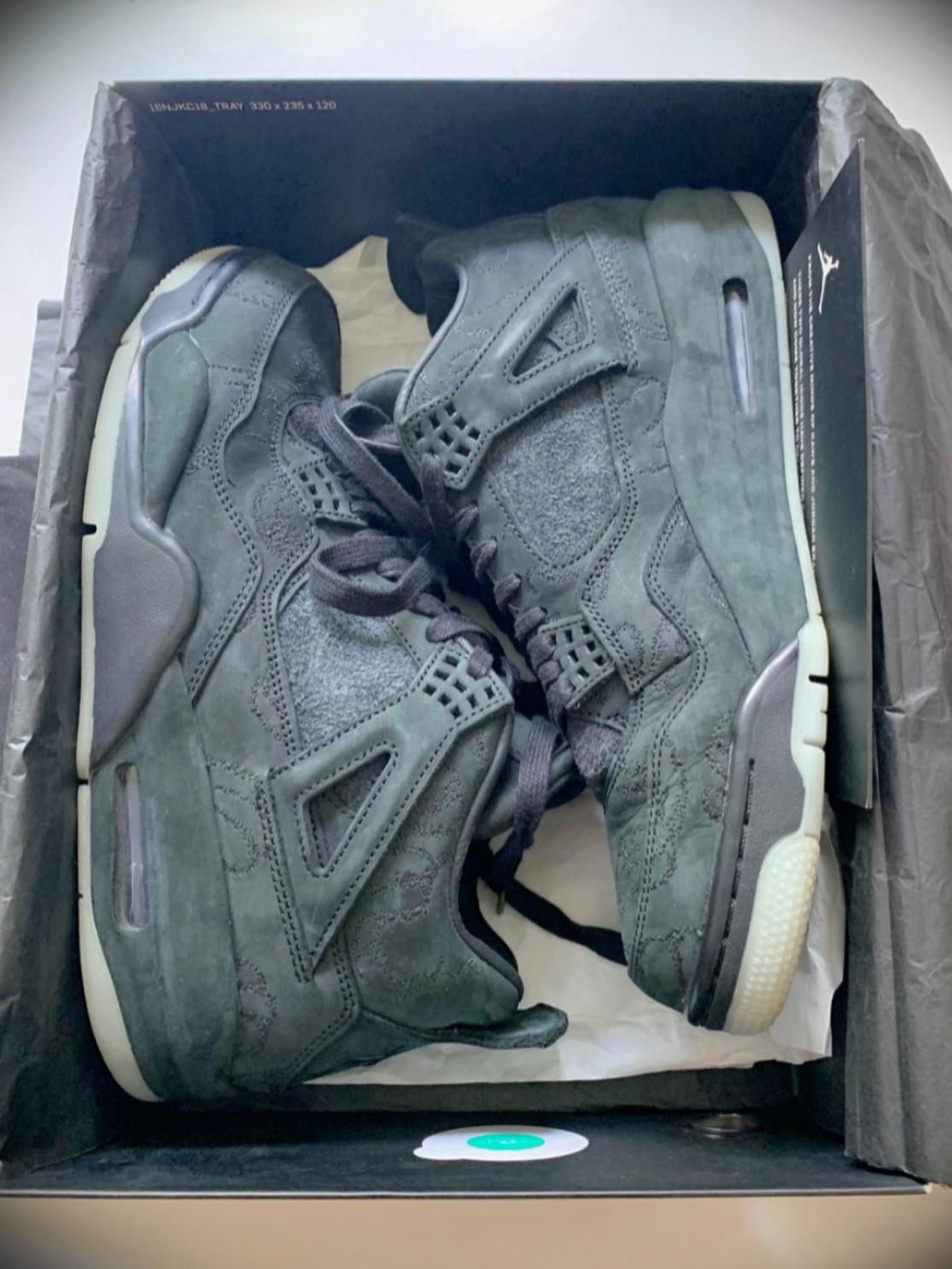 Nike air jordan 4 retro kaws top
